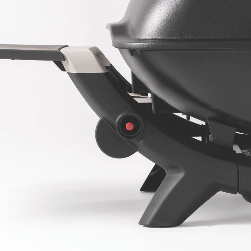 Weber Q 2000N LP Midnight Black