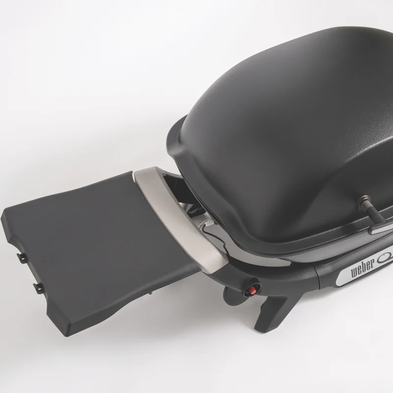 Weber Q 2000N LP Midnight Black