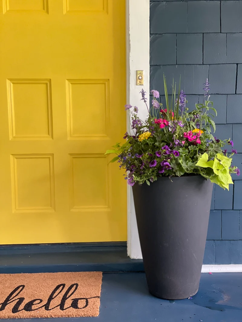 Vallarella Tall Planter Imperfectly Perfect (used)