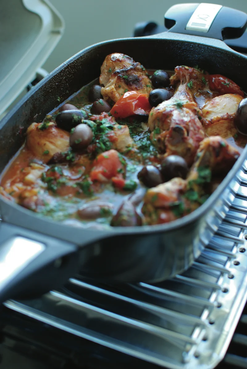 Weber Q Ware Casserole Dish Small