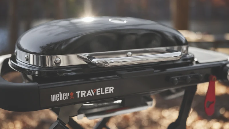 Weber Traveler Compact