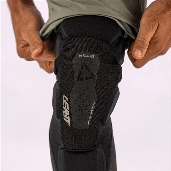 LEATT 6.0 Evo Knee Guard