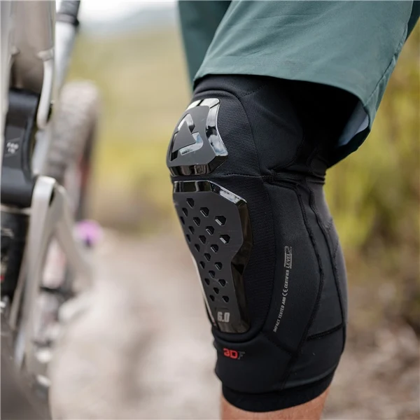 LEATT 6.0 Evo Knee Guard