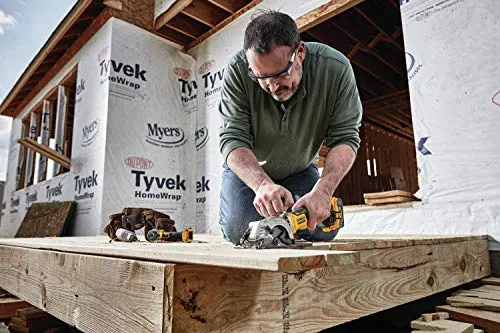 DEWALT ATOMIC 20V MAX* Circular Saw, 4-1/2-Inch, Tool Only (DCS571B)