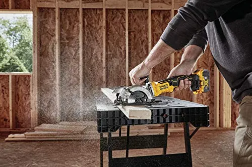 DEWALT ATOMIC 20V MAX* Circular Saw, 4-1/2-Inch, Tool Only (DCS571B)