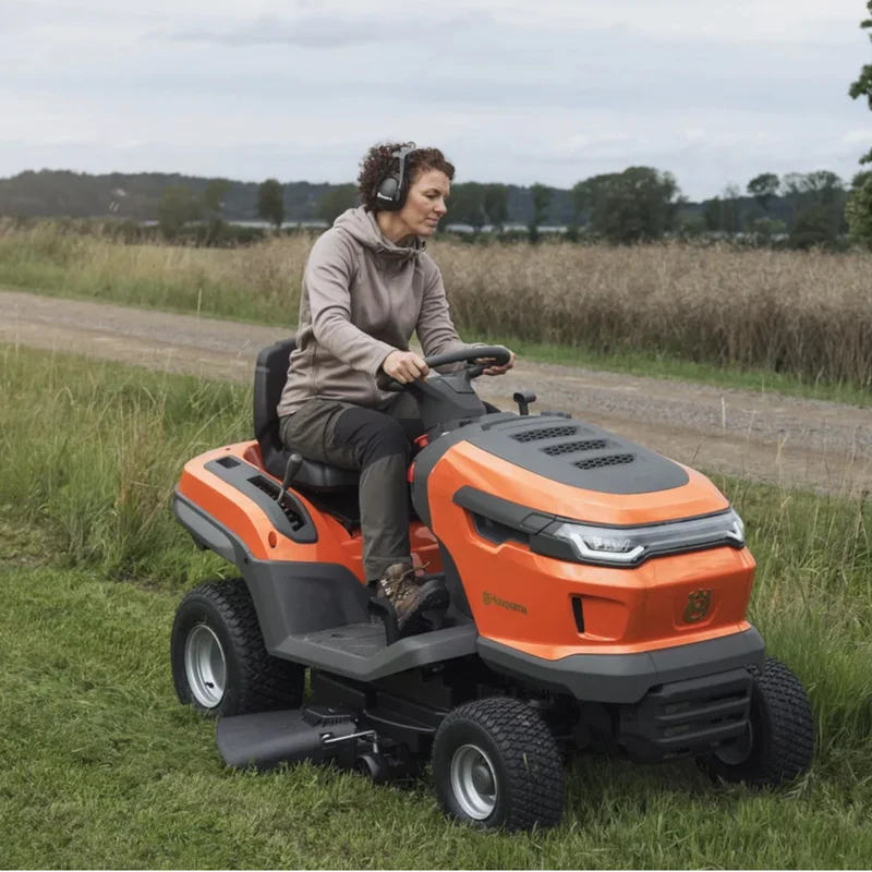 Tracteur de tonte à éjection latérale HUSQVARNA TS 215T