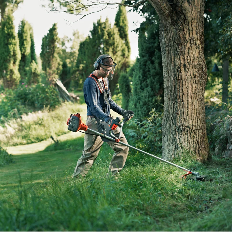 Débroussailleuse thermique HUSQVARNA 122R