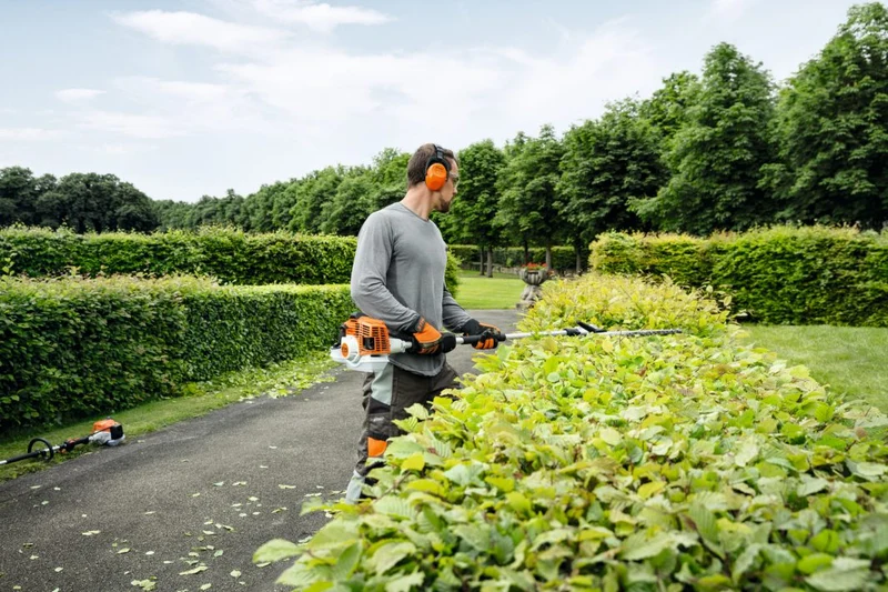 Taille haie STIHL HL 92 KC-E