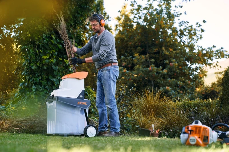 Broyeur de végétaux STIHL GHE 140 L