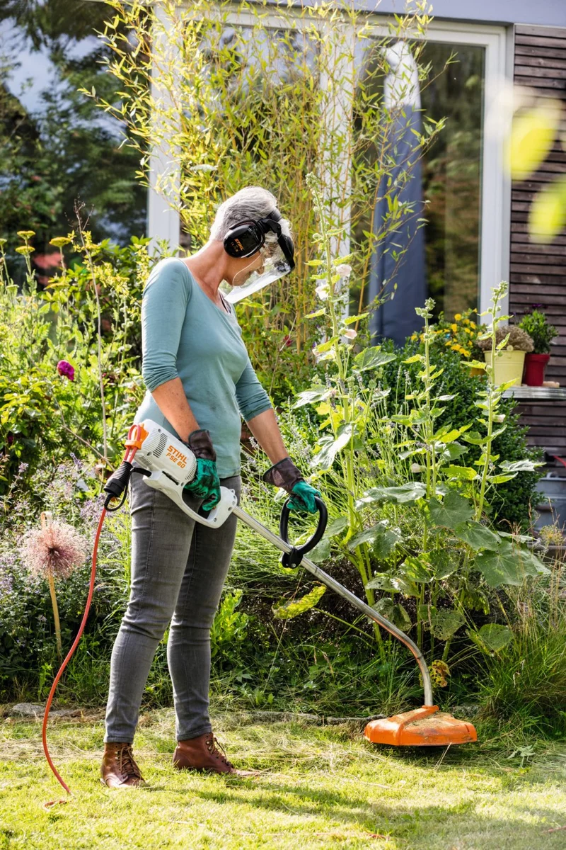 Débroussailleuse STIHL FSE 60