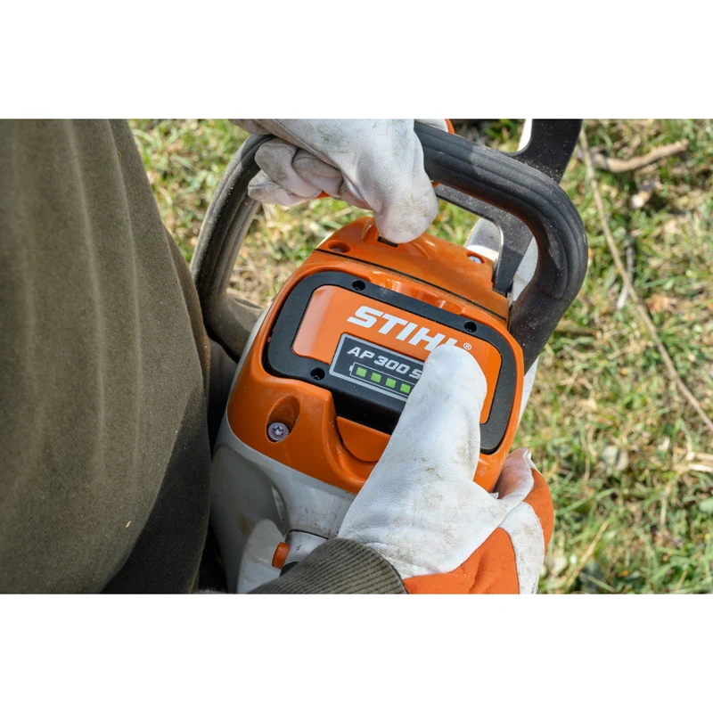 Tronçonneuse à batterie STIHL MSA 220 C-B