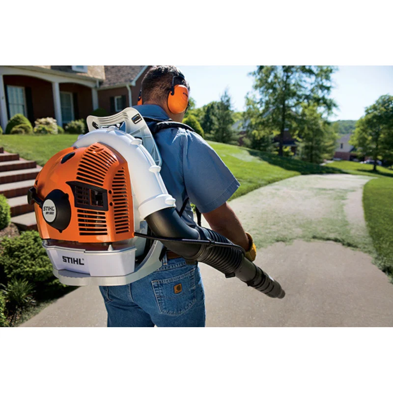Souffleur à dos thermique STIHL BR 550
