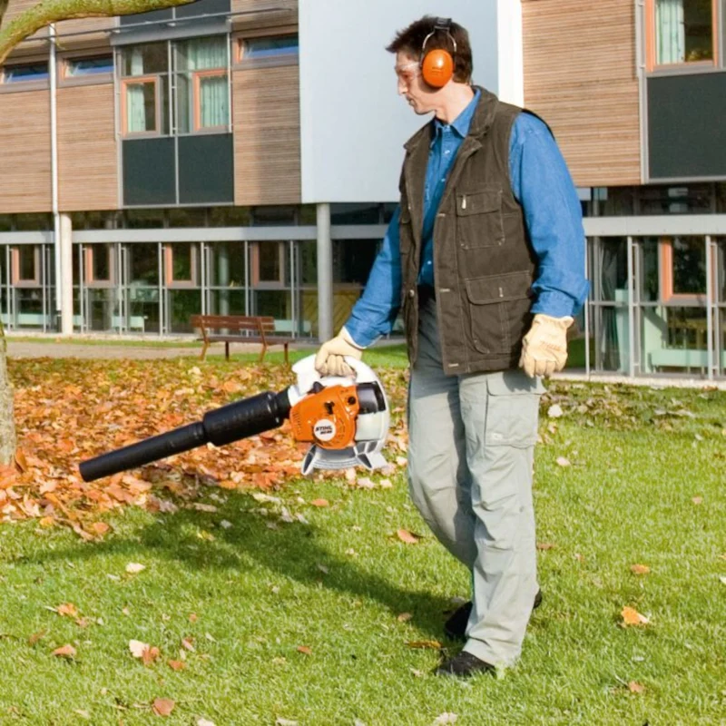 Souffleur à main thermique STIHL BG 66 D