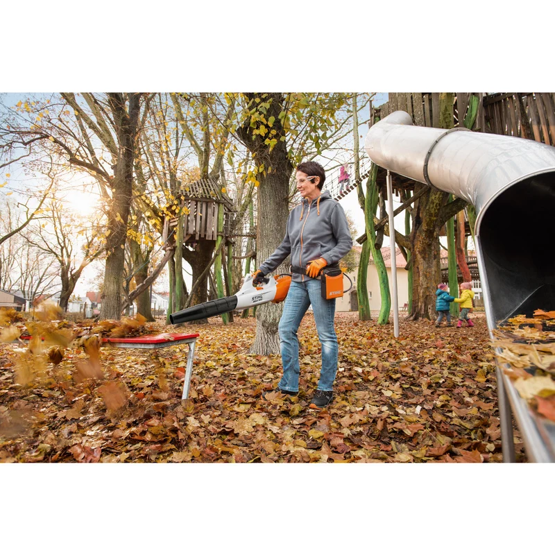 Souffleur à batterie AP System STIHL BGA 100