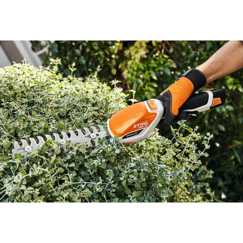 Taille-haies à batterie AS System STIHL HSA 26