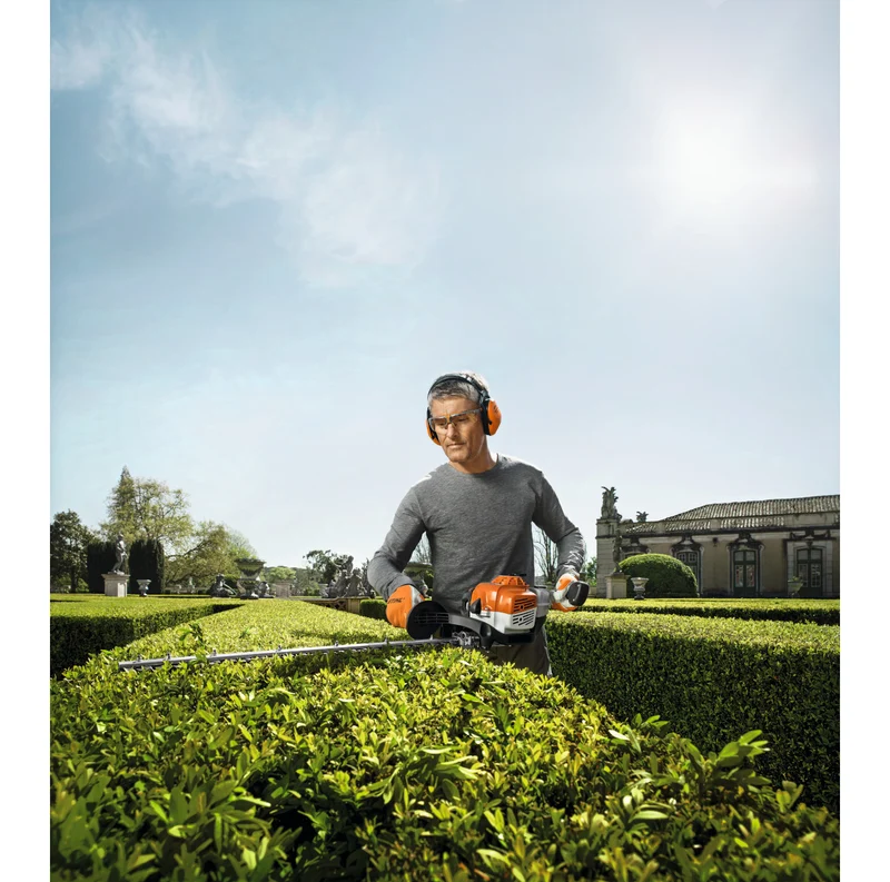 Taille-haie thermique 750mm STIHL HS 87 R