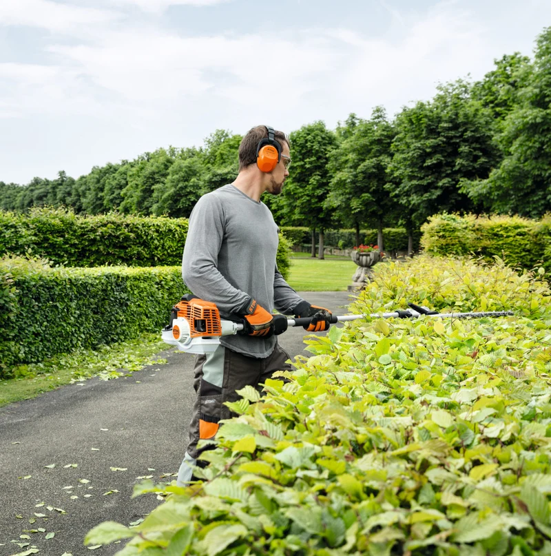 Taille-haie sur perche thermique Version courte STIHL HL 92 KC-E