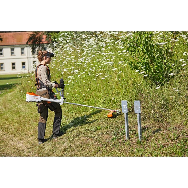 Débroussailleuse à batterie AP System STIHL FSA 135
