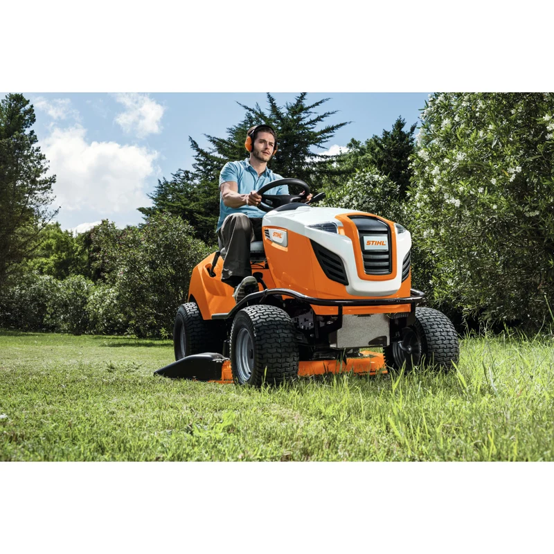 Tracteur tondeuse STIHL RT 4112 SZ