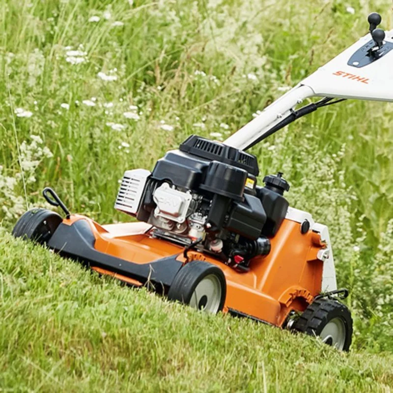 Tondeuse thermique hydrostatique STIHL RM 655 YS