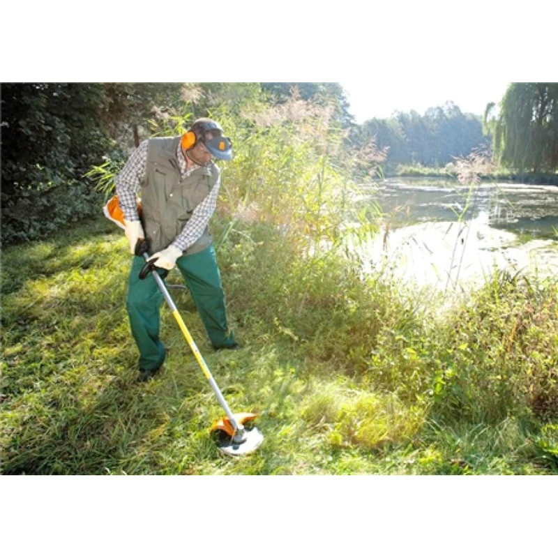 Débroussailleuse thermique STIHL FS 70 C-E