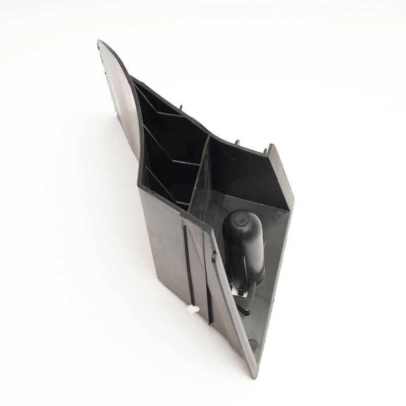 Rear Mulching Plug Assembly