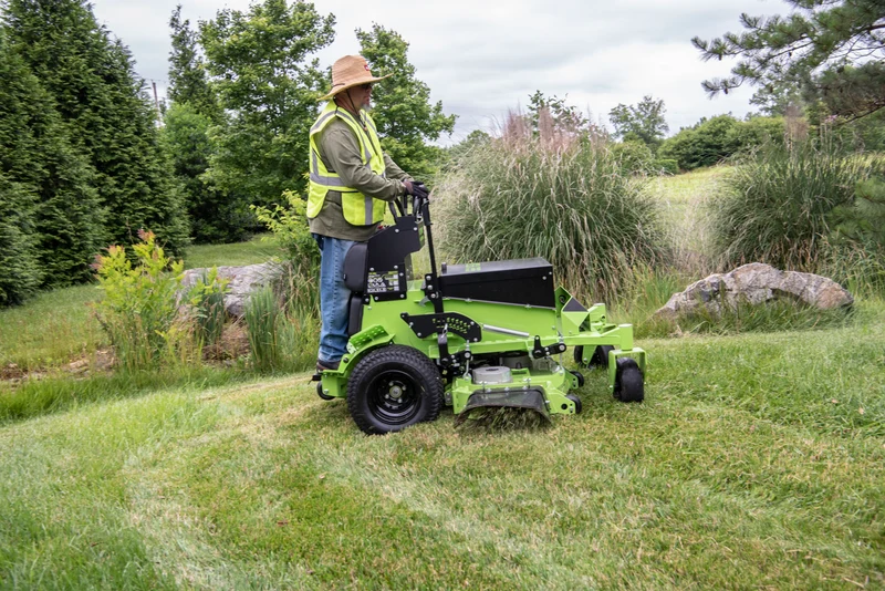 82V 48" 16kWh Commercial Stand-On Zero Turn Mower