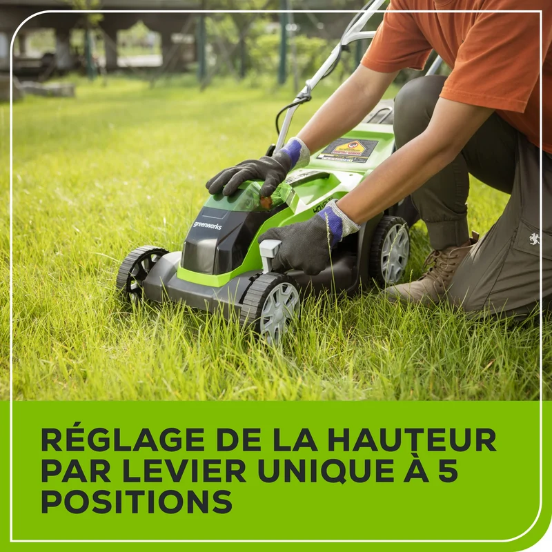 Greenworks 40V 14" Cordless Push Lawn Mower, 4.0Ah Battery and Charger Included