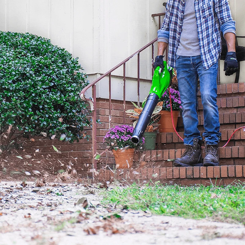 9 Amp 130 MPH - 530 CFM Corded Leaf Blower