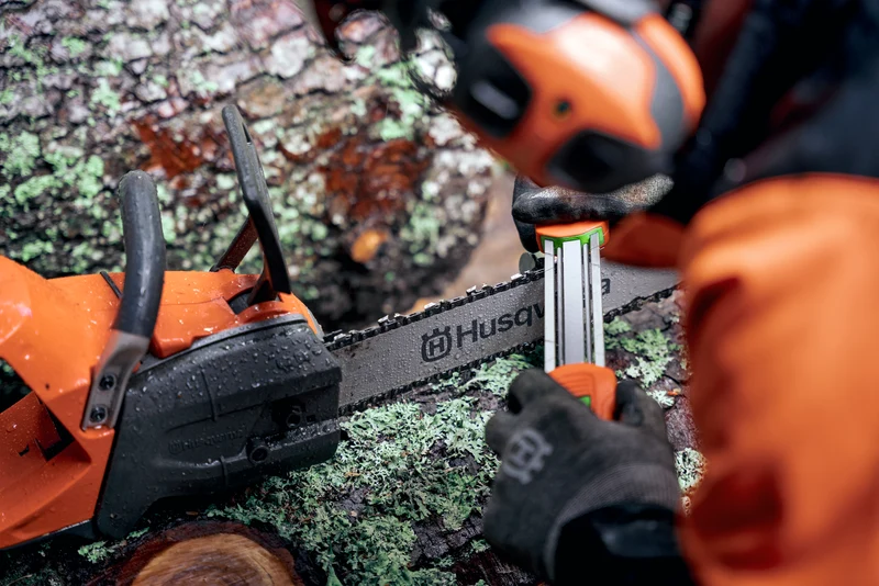 547404533 - Husqvarna 2 in 1 Filing guide