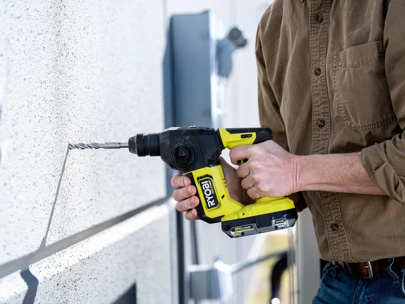 18V ONE+ HP Compact Brushless 5/8" SDS-Plus Rotary Hammer Kit