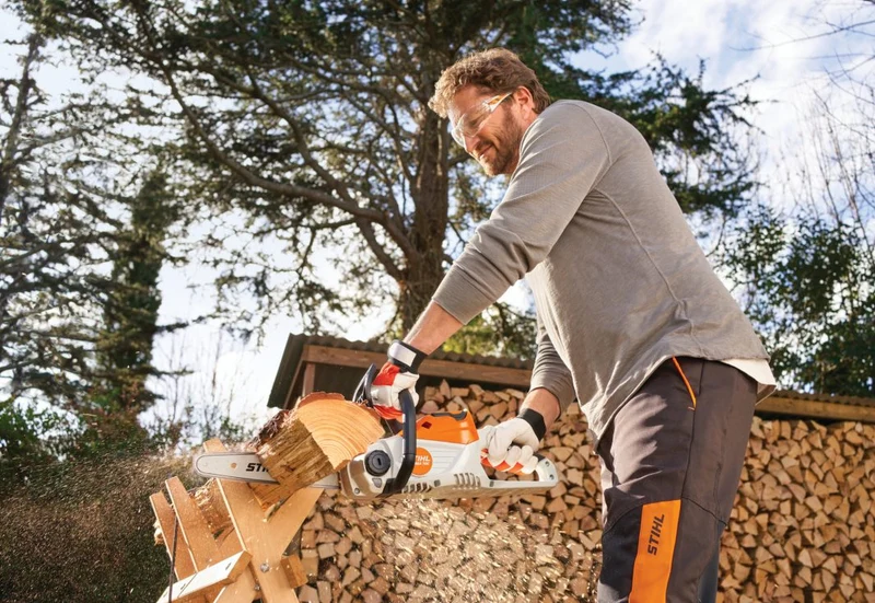 PACK - Tronçonneuse à batterie - STIHL MSA 70 C-B + batterie et chargeur